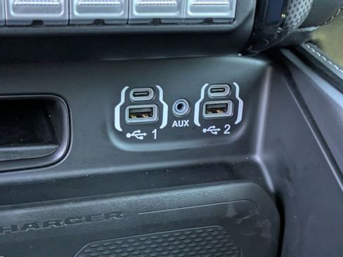 Used 2022 RAM 3500 Limited w/ Towing Technology Group AWD/4WD image 25