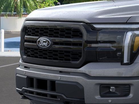 Used 2025 Ford F150 Lariat w/ Equipment Group 501A Mid image 17