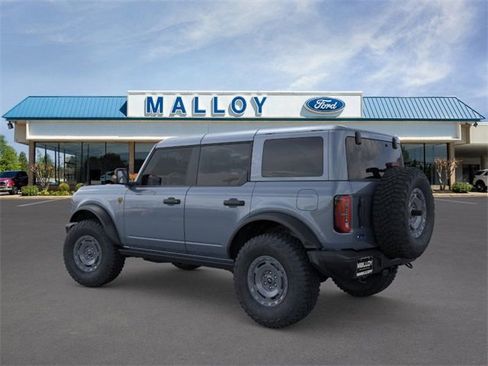 New 2025 Ford Bronco Badlands image 4