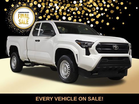 Used 2024 Toyota Tacoma SR image 4