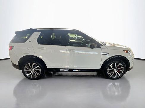 Used 2025 Land Rover Discovery Sport Dynamic SE image 9