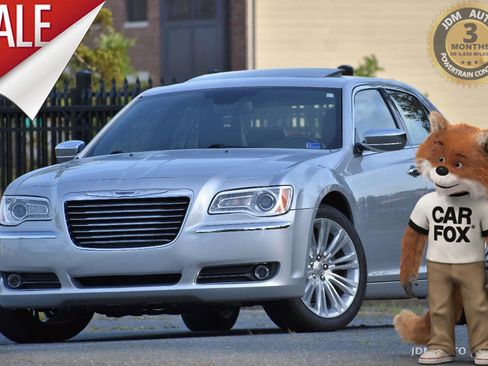 Used 2011 Chrysler 300 C w/ Sound Group RWD image 1