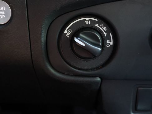 Used 2022 Nissan Frontier S w/ Technology Package image 31