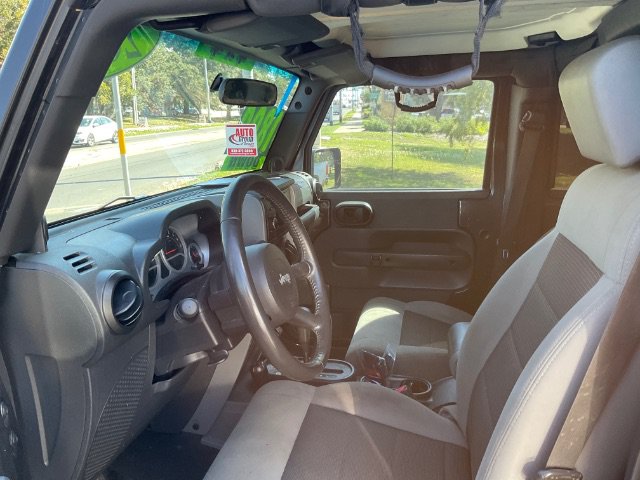 Used 2010 Jeep Wrangler Unlimited Sport AWD/4WD image 8