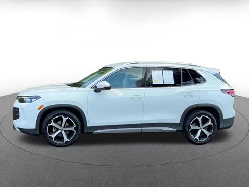 Used 2026 Volkswagen Tiguan SE FWD image 9