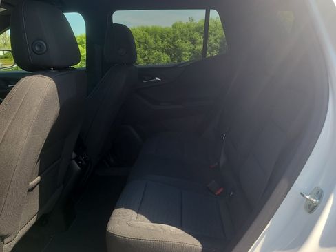 Used 2025 Chevrolet Equinox LT AWD/4WD image 34