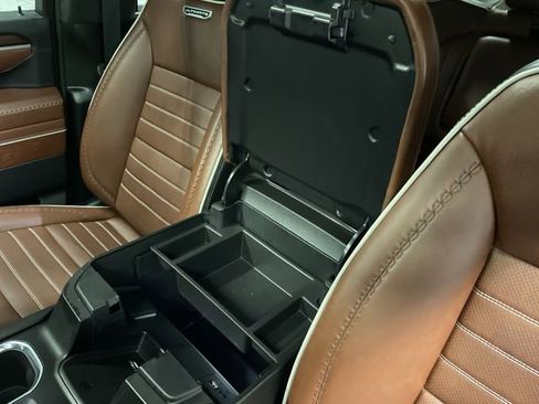 Certified 2025 GMC Sierra 2500 Denali Ultimate image 26