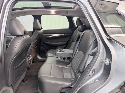 Certified 2023 INFINITI QX50 Luxe FWD image 29