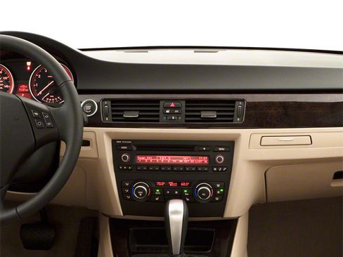 Used 2010 BMW 328i Sedan RWD image 21