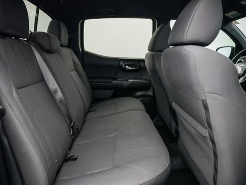Used 2019 Toyota Tacoma TRD Sport w/ Technology Package RWD image 24