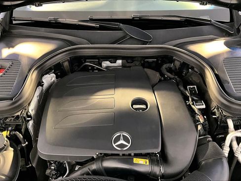 Used 2020 Mercedes-Benz GLC 300 4MATIC image 30