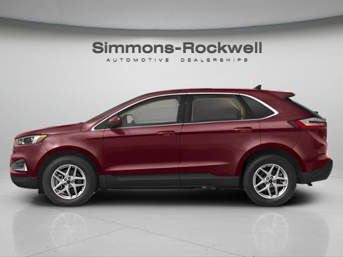 Used 2024 Ford Edge SEL w/ Convenience Package AWD/4WD image 4