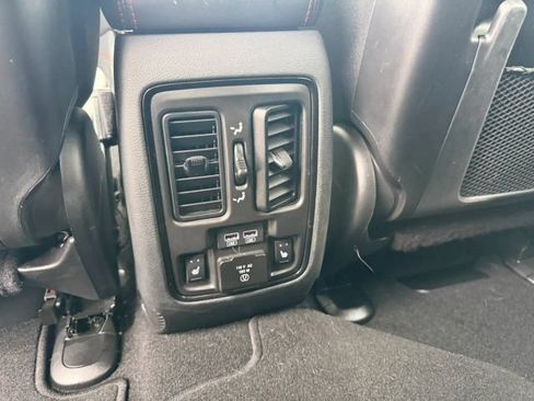 Used 2023 Dodge Durango R/T AWD/4WD image 19