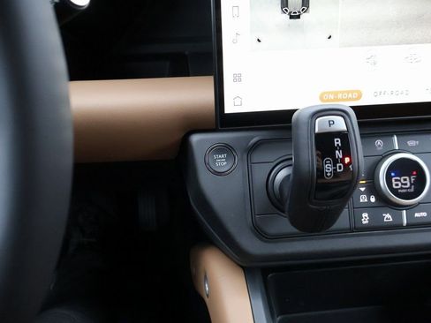 New 2026 Land Rover Defender 110 S AWD/4WD image 28