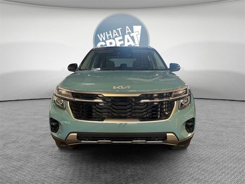 Certified 2024 Kia Seltos S image 9