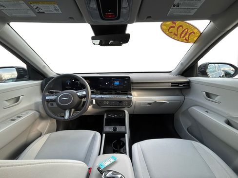 Certified 2025 Hyundai Kona SEL image 16