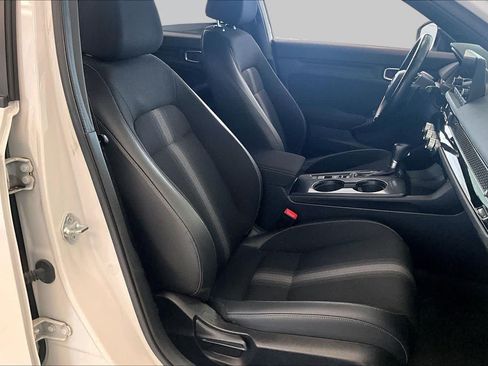 Used 2022 Honda Civic Sport image 8