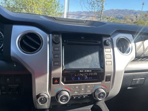 Used 2017 Toyota Tundra Platinum image 27