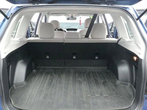 Used 2017 Subaru Forester 2.5i w/ Alloy Wheel Package image 20