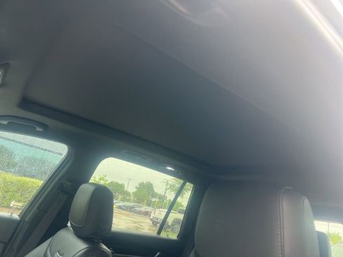 Used 2023 Cadillac XT6 Premium Luxury image 7