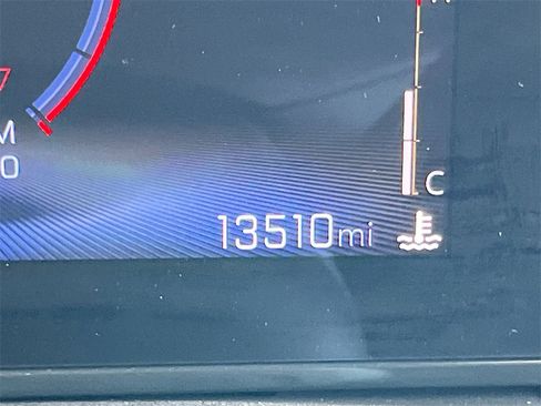 Used 2024 Chevrolet TrailBlazer RS w/ Driver Confidence Package image 12