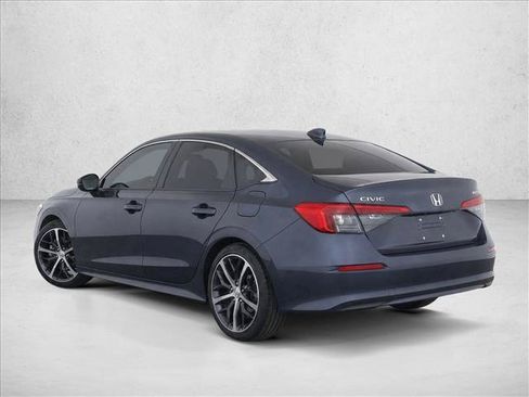 Used 2024 Honda Civic Touring image 5