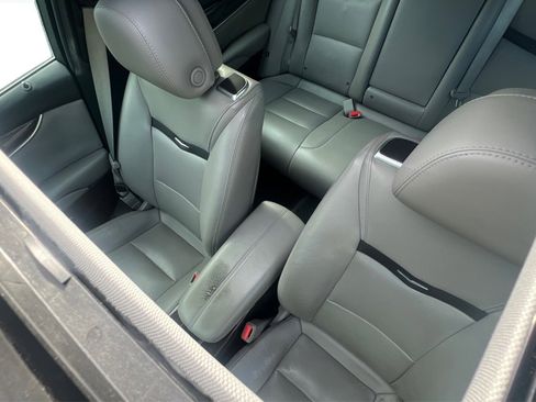 Used 2014 Cadillac XTS Premium FWD image 17