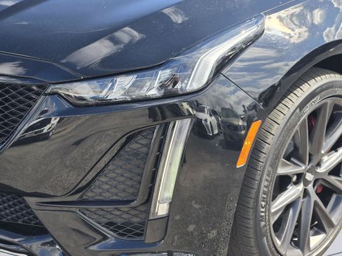 Used 2022 Cadillac CT5 Sport AWD/4WD image 10