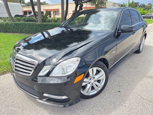 Used 2012 Mercedes-Benz E 350 BlueTEC Sedan image 1