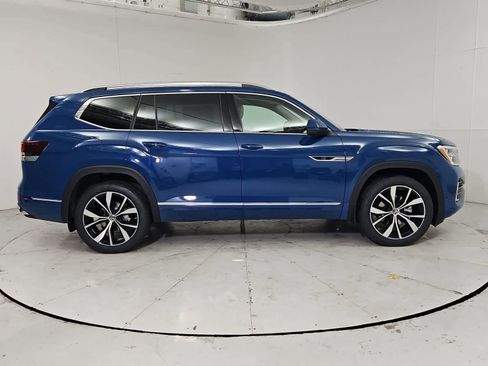 New 2026 Volkswagen Atlas SEL Premium R-Line AWD/4WD image 7