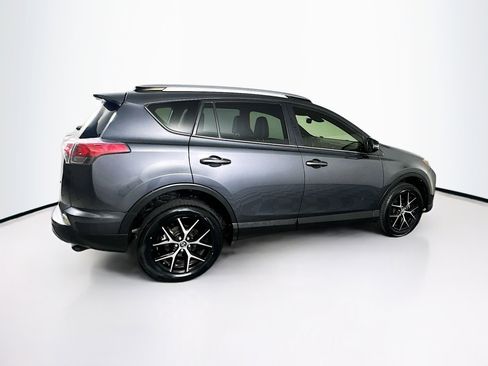 Used 2018 Toyota RAV4 SE w/ Power Extra Value Package image 10