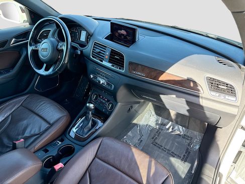 Used 2016 Audi Q3 2.0T Prestige w/ Prestige Package image 14
