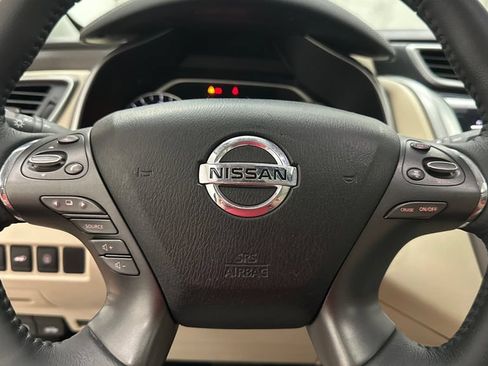 Certified 2019 Nissan Murano Platinum w/ Cargo Package AWD/4WD image 15