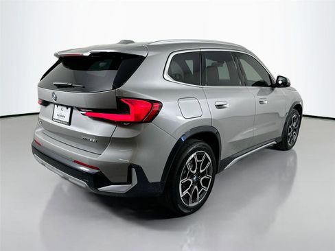New 2026 BMW X1 xDrive28i w/ Technology Package AWD/4WD image 5