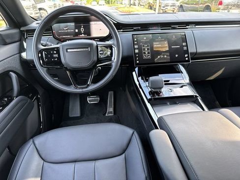 Used 2025 Land Rover Range Rover Sport Dynamic SE AWD/4WD image 27