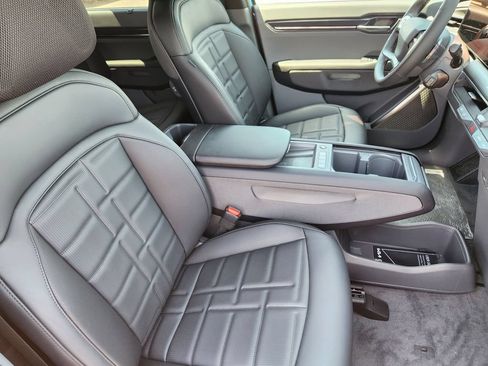 New 2026 Kia EV9 Land w/ Nightfall Edition Package AWD/4WD image 14