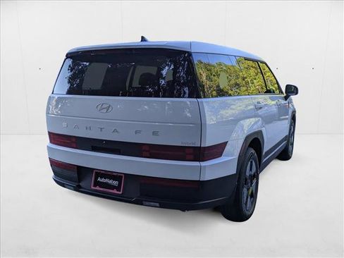 New 2026 Hyundai Santa Fe SE image 2