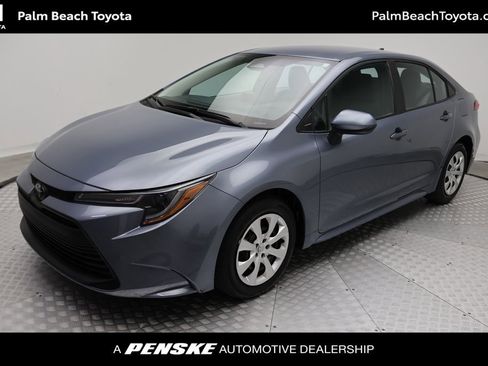 Certified 2024 Toyota Corolla LE image 1