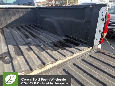 Used 2007 Chevrolet Silverado 2500 LT image 33