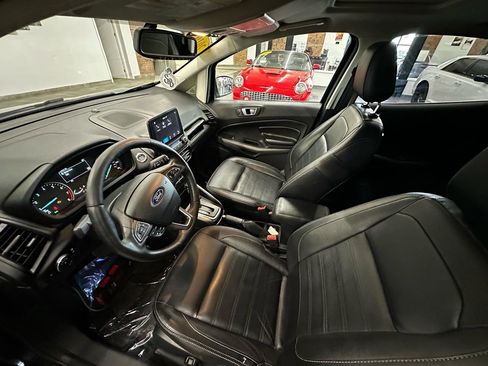 Used 2019 Ford EcoSport Titanium image 10
