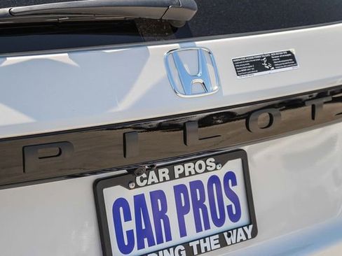 New 2025 Honda Pilot Elite image 18