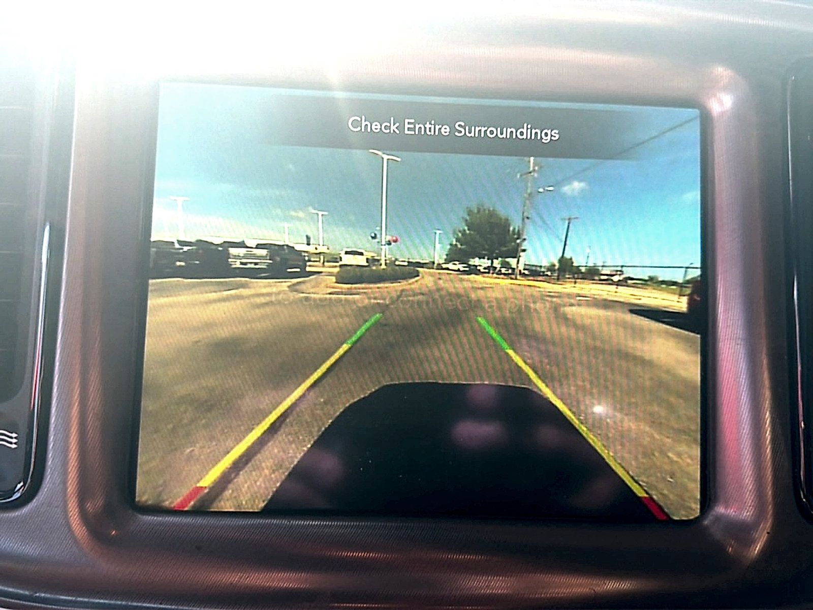 Used 2021 Dodge Challenger SXT w/ Plus Package RWD image 9