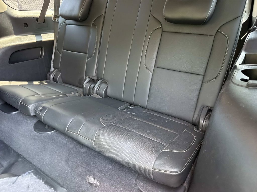 Used 2019 Chevrolet Suburban Premier RWD image 18