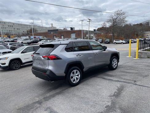 Used 2024 Toyota RAV4 LE image 8