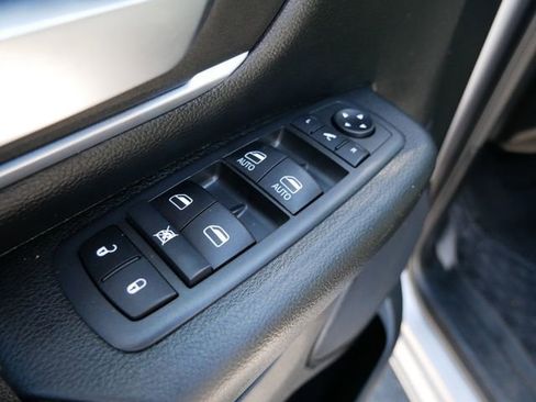 Used 2021 RAM 1500 Big Horn AWD/4WD image 19