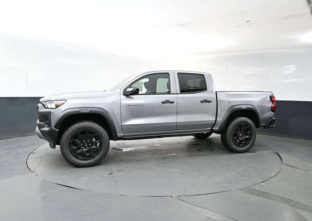 New 2026 Chevrolet Colorado Trail Boss AWD/4WD image 2