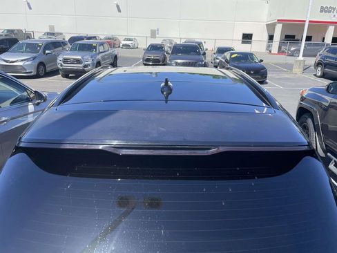 Used 2022 Genesis GV70 3.5T Sport AWD/4WD image 23