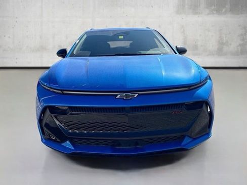 New 2026 Chevrolet Equinox EV RS image 7