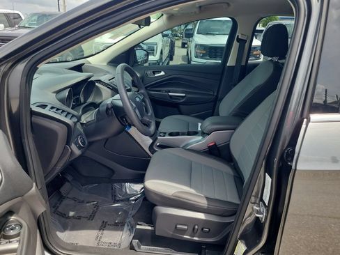 Used 2016 Ford Escape SE FWD image 19
