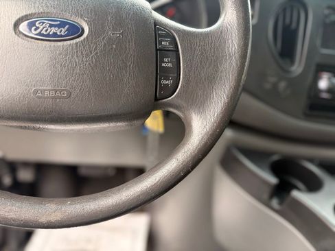 Used 2008 Ford E-250 and Econoline 250 image 17